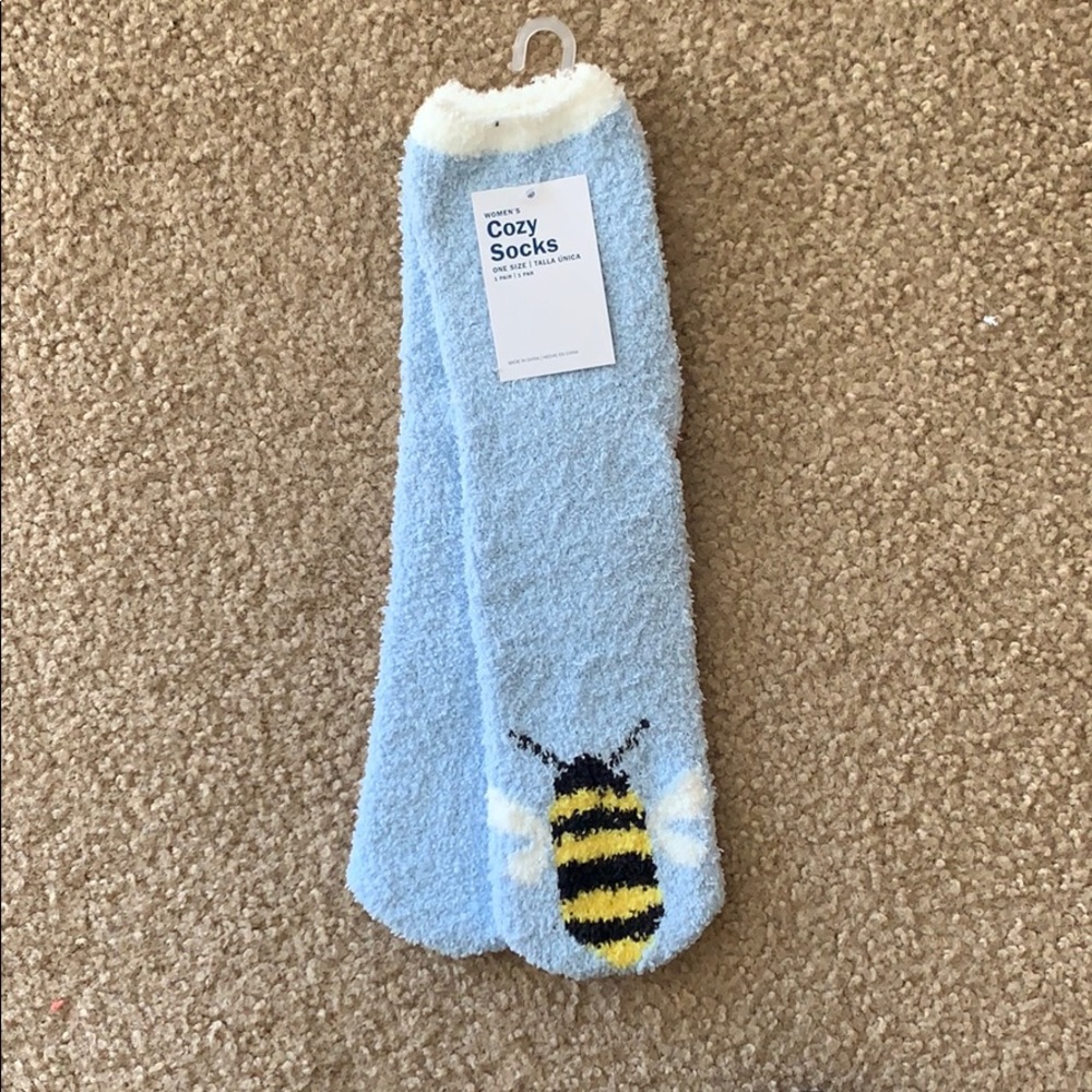 NWT Bumble bee cozy lounge socks